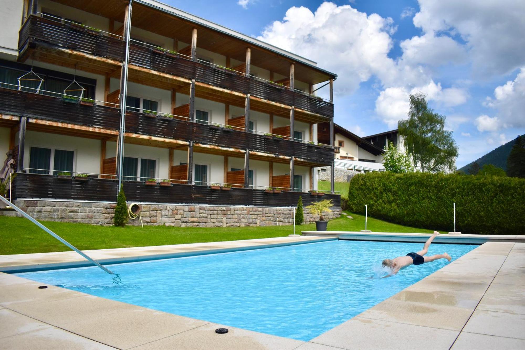 Kreativ Hotel Landhaus Schweigl Ultimo Bagian luar foto