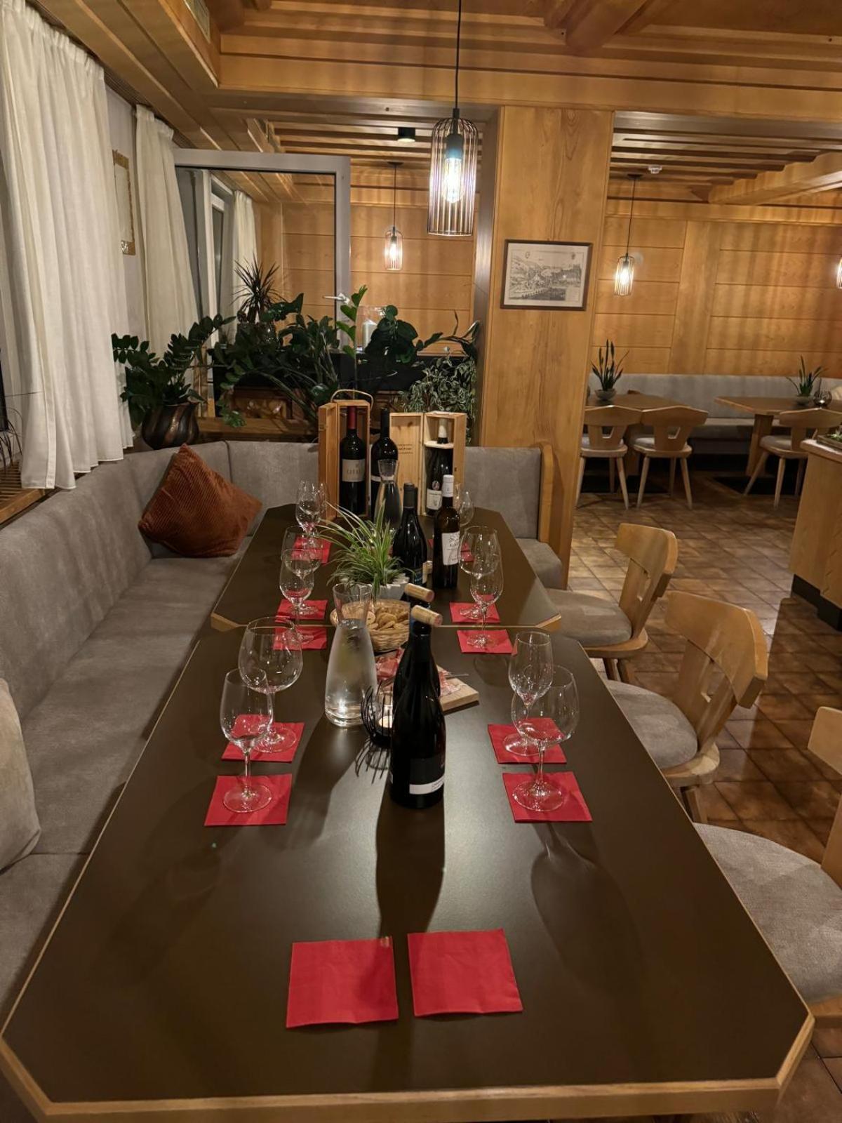 Kreativ Hotel Landhaus Schweigl Ultimo Bagian luar foto