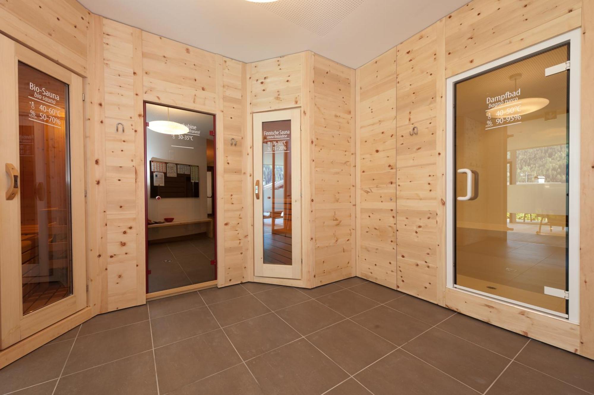 Kreativ Hotel Landhaus Schweigl Ultimo Bagian luar foto