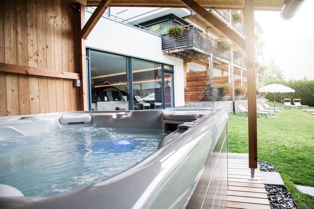 Kreativ Hotel Landhaus Schweigl Ultimo Bagian luar foto