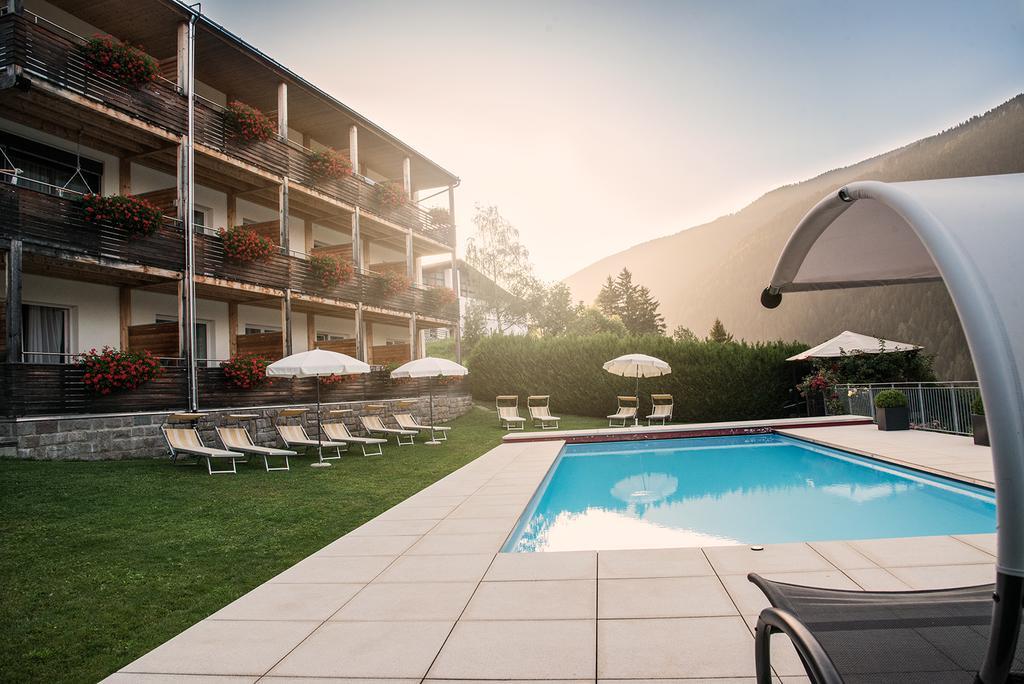 Kreativ Hotel Landhaus Schweigl Ultimo Bagian luar foto